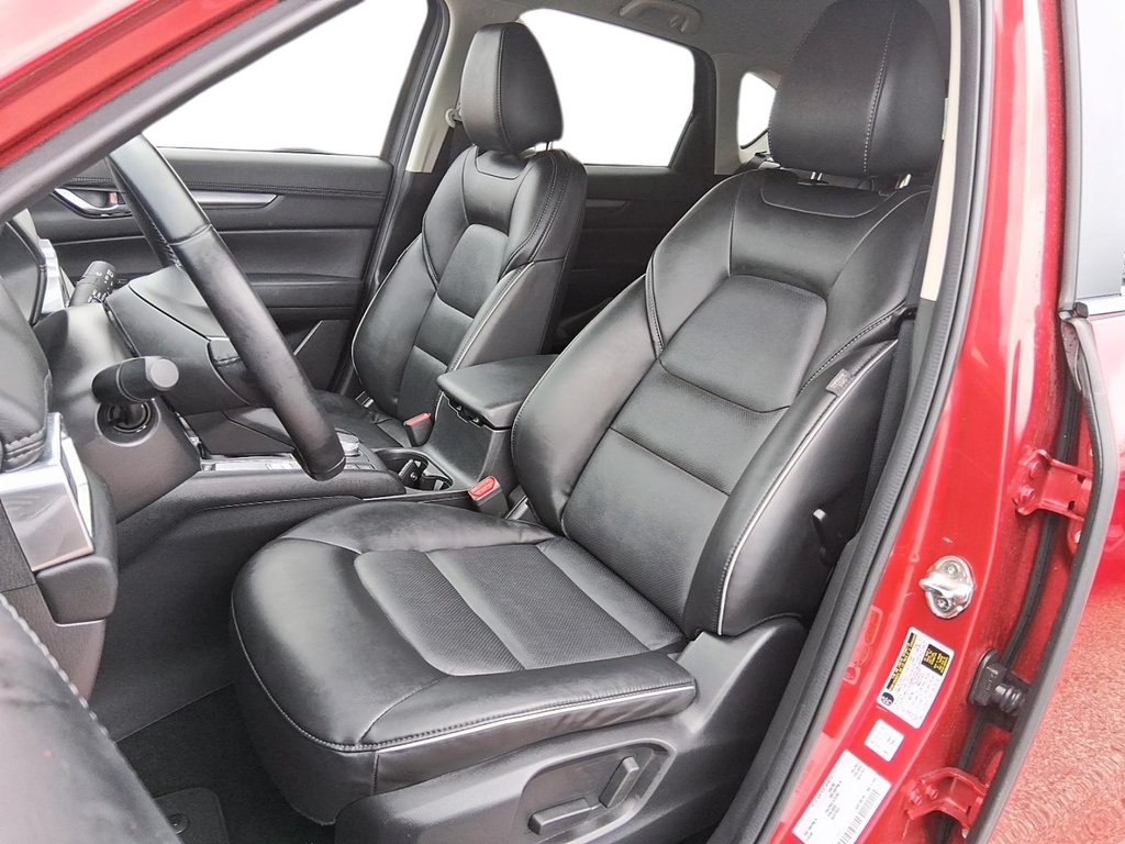 2025 Mazda CX-5 GS AWD in Stratford, Ontario - 8 - w1024h768px