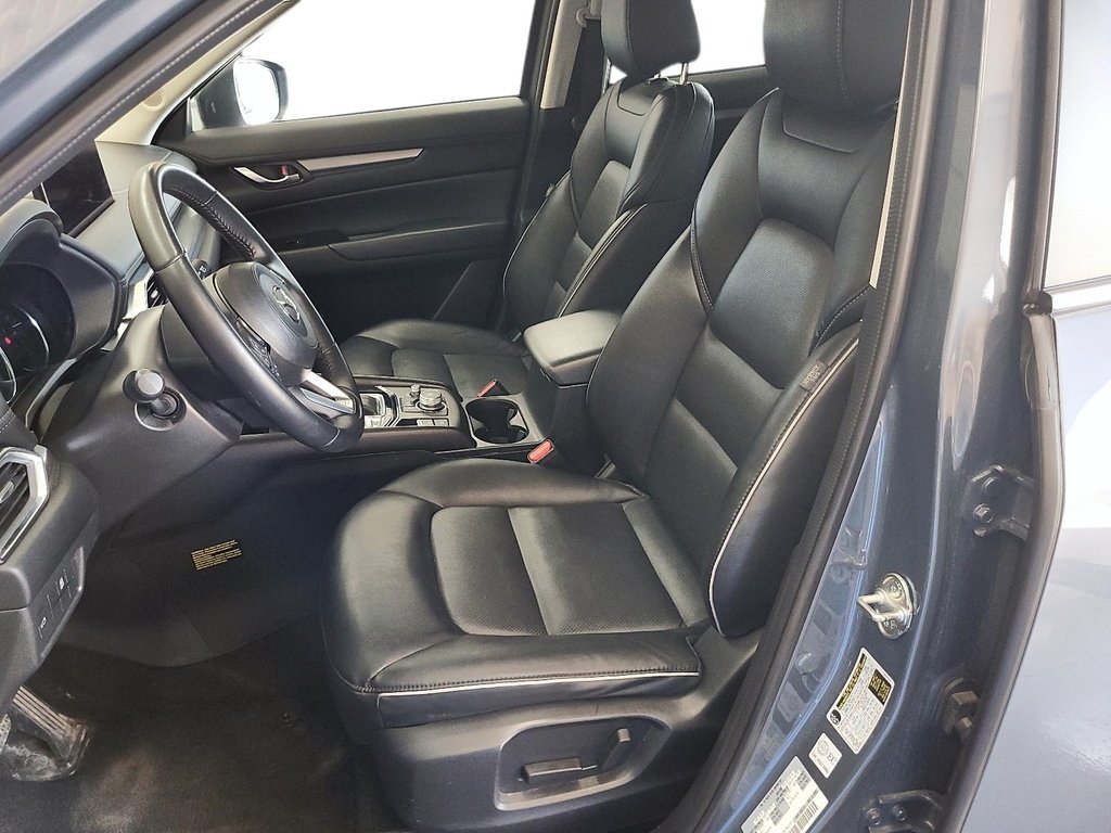 2025 Mazda CX-5 GS AWD in Stratford, Ontario - 8 - w1024h768px