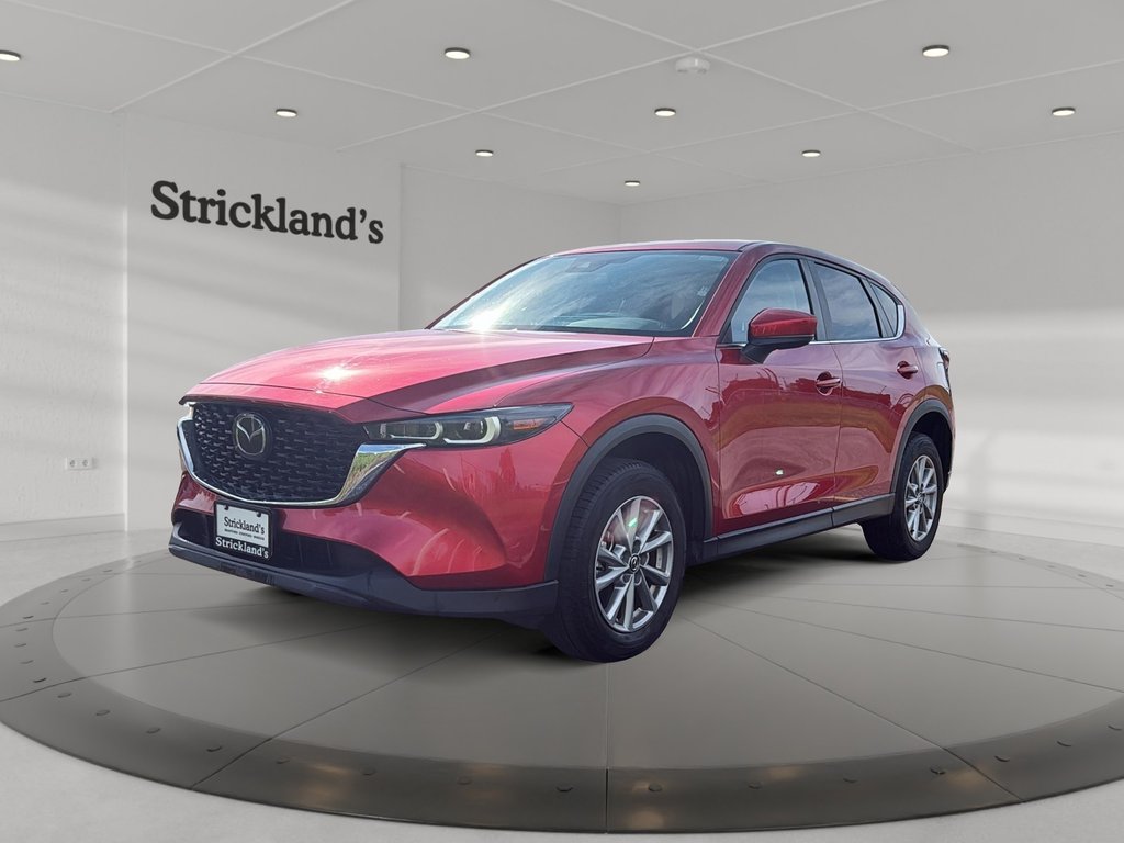 2025 Mazda CX-5 GS AWD in Stratford, Ontario - 1 - w1024h768px
