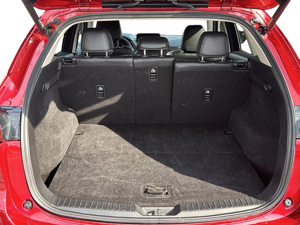 2025 Mazda CX-5 GS AWD in Stratford, Ontario - 6 - w1024h768px