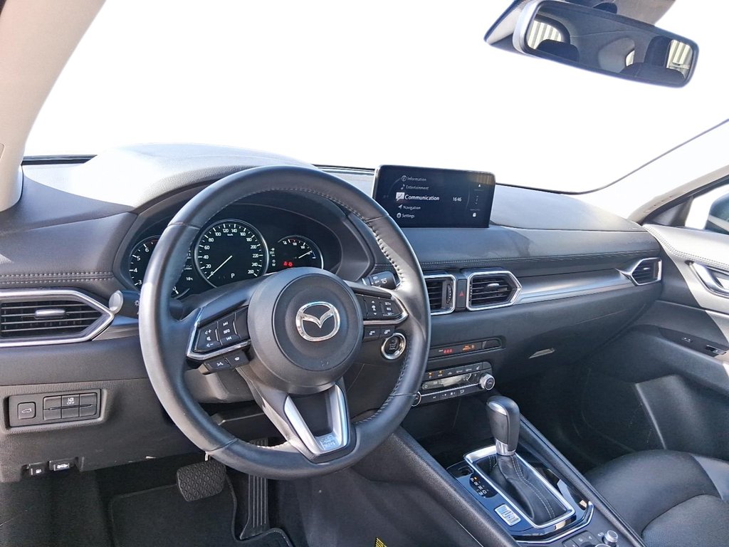 2025 Mazda CX-5 GS AWD in Stratford, Ontario - 10 - w1024h768px