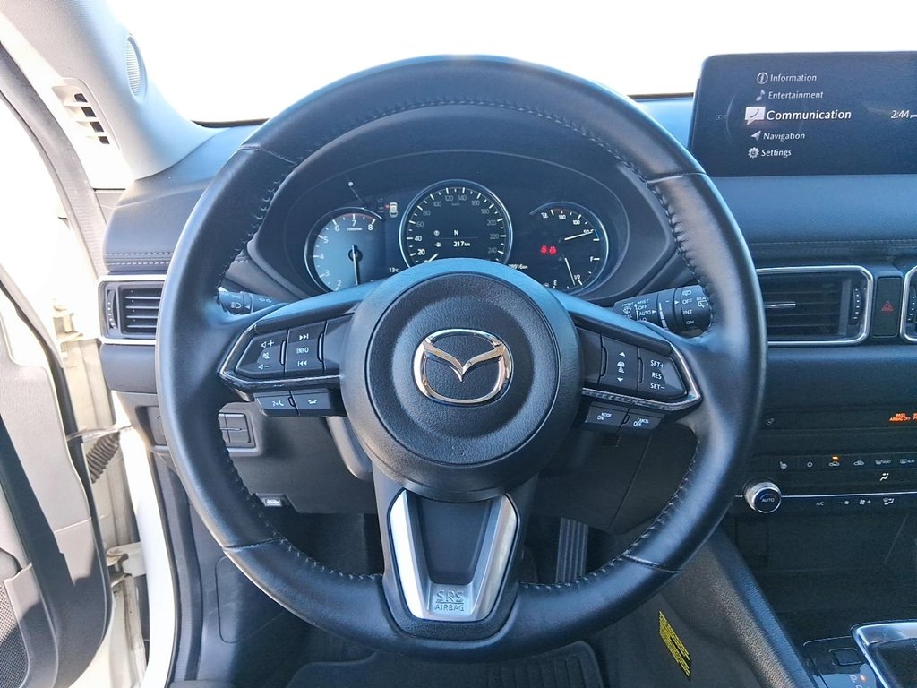 2025 Mazda CX-5 GS AWD in Stratford, Ontario - 11 - w1024h768px