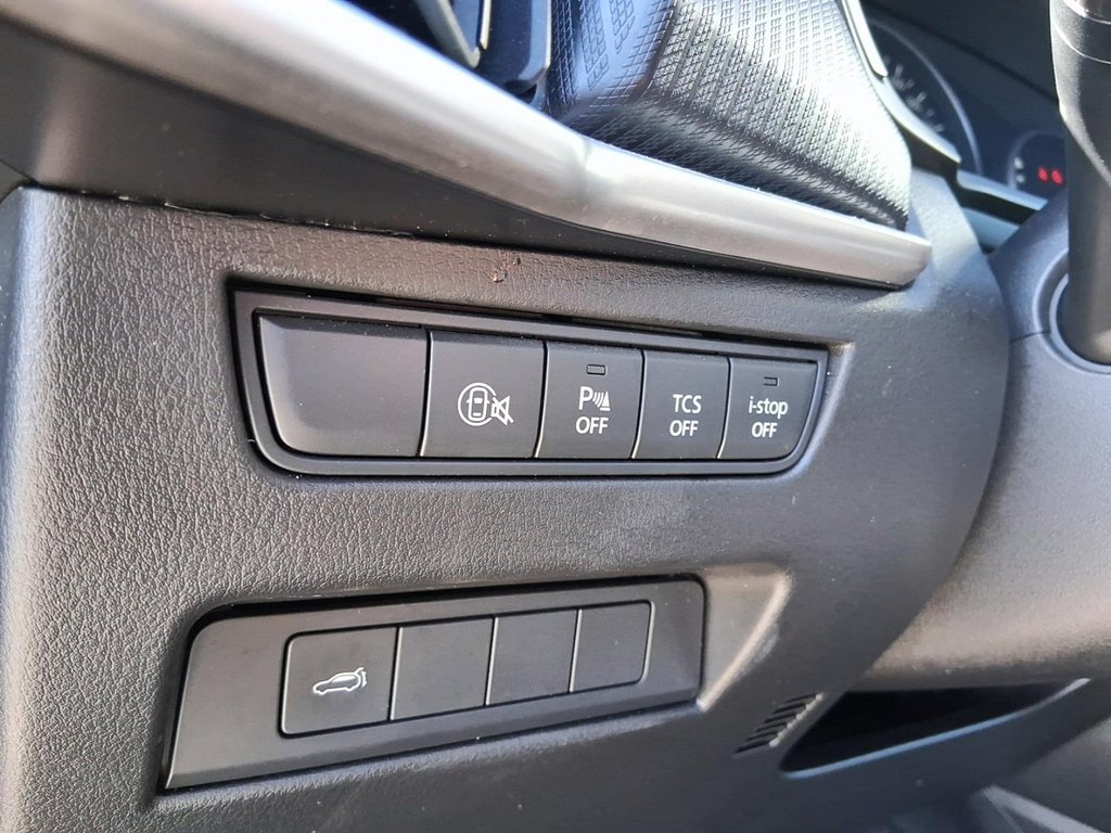 2025 Mazda CX-70 MHEV GS-L AWD in Stratford, Ontario - 18 - w1024h768px