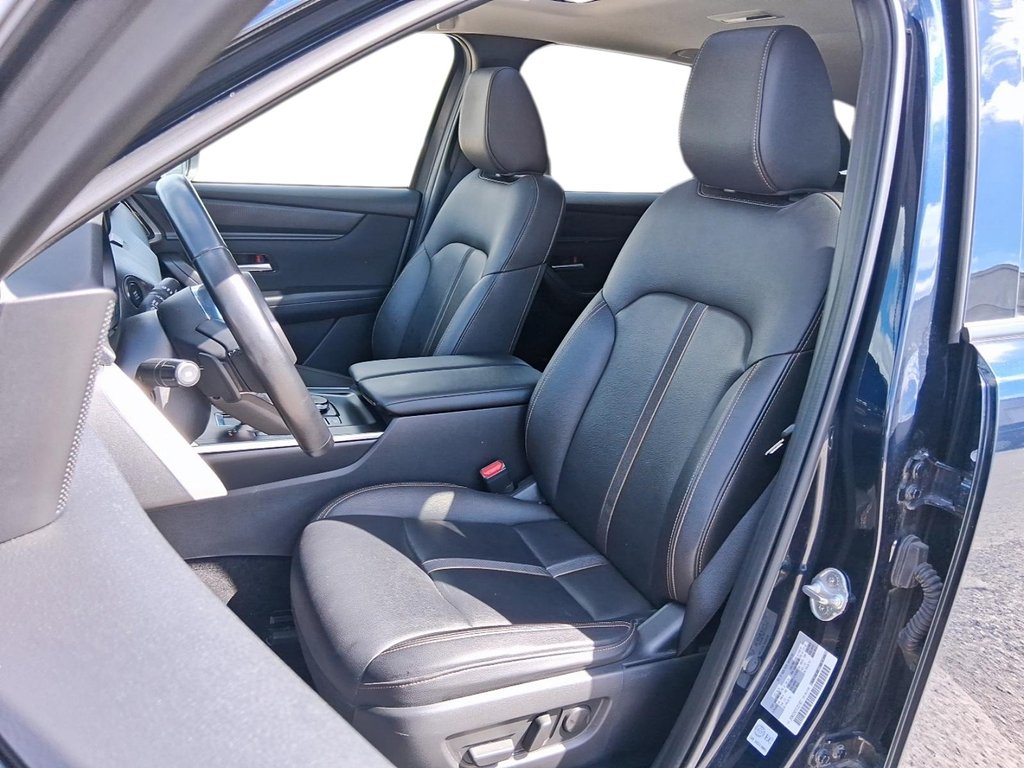 2025 Mazda CX-90 MHEV GS-L AWD in Stratford, Ontario - 8 - w1024h768px