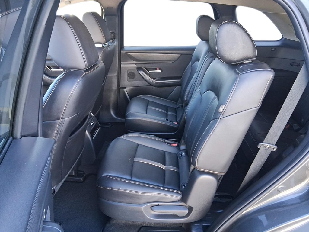 2025 Mazda CX-90 MHEV GS-L AWD in Stratford, Ontario - 9 - w1024h768px