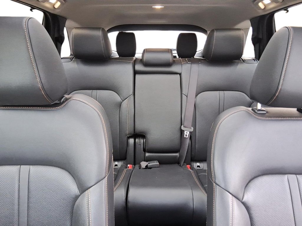 2025 Mazda CX-90 MHEV GT AWD in Stratford, Ontario - 10 - w1024h768px