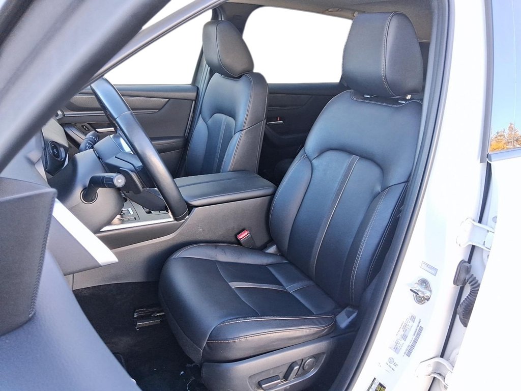 2025 Mazda CX-90 MHEV GS-L AWD in Stratford, Ontario - 8 - w1024h768px