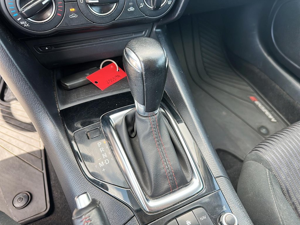 2015 Mazda 3 Sport GX-SKY at in Stratford, Ontario - 13 - w1024h768px