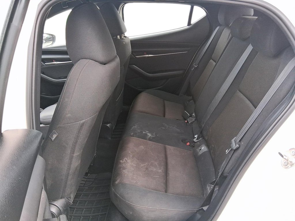 2019 Mazda 3 Sport GX at in Stratford, Ontario - 9 - w1024h768px