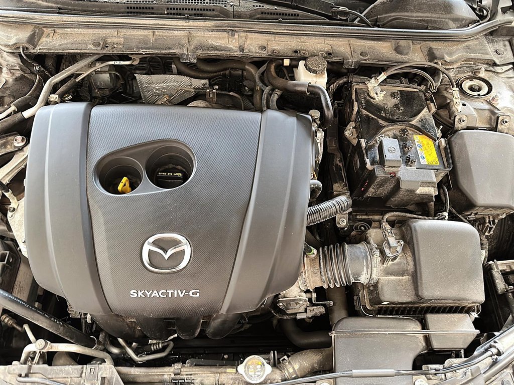 2022 Mazda 3 GS at in Stratford, Ontario - 7 - w1024h768px