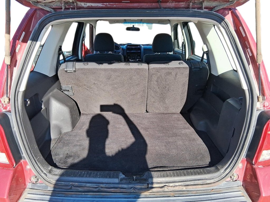 2008 Mazda Tribute AWD GS 3.0 at in Stratford, Ontario - 6 - w1024h768px