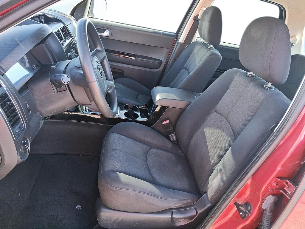 2008 Mazda Tribute AWD GS 3.0 at in Stratford, Ontario - 8 - w1024h768px