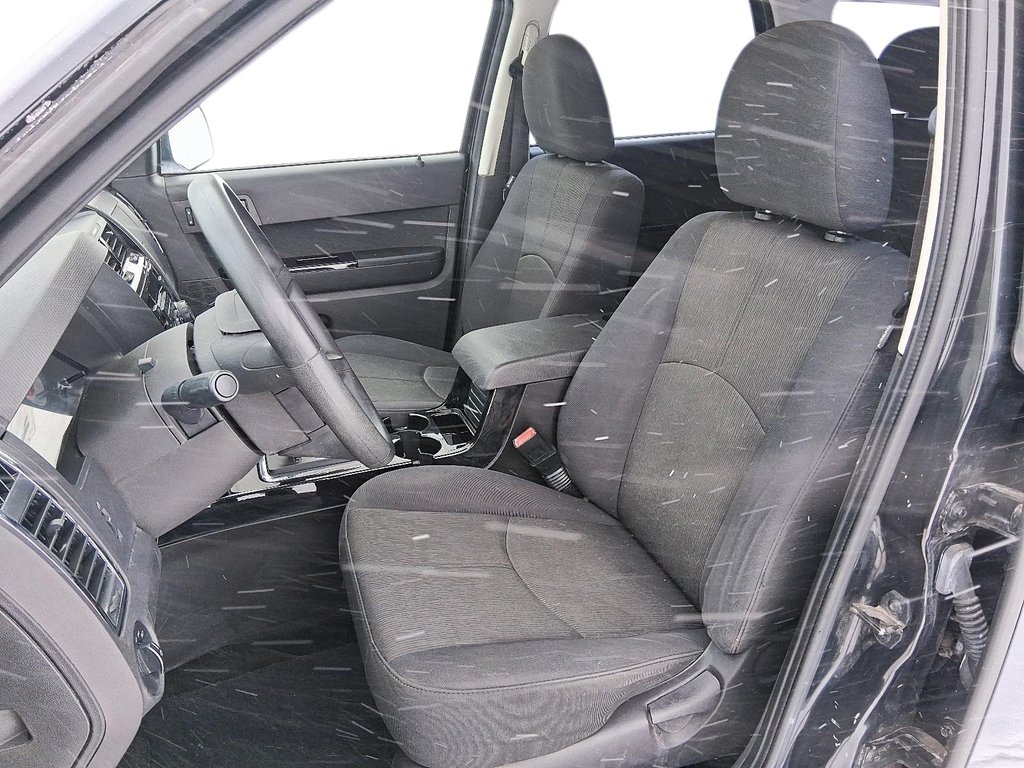 2011 Mazda Tribute AWD GS 3.0 at in Stratford, Ontario - 8 - w1024h768px