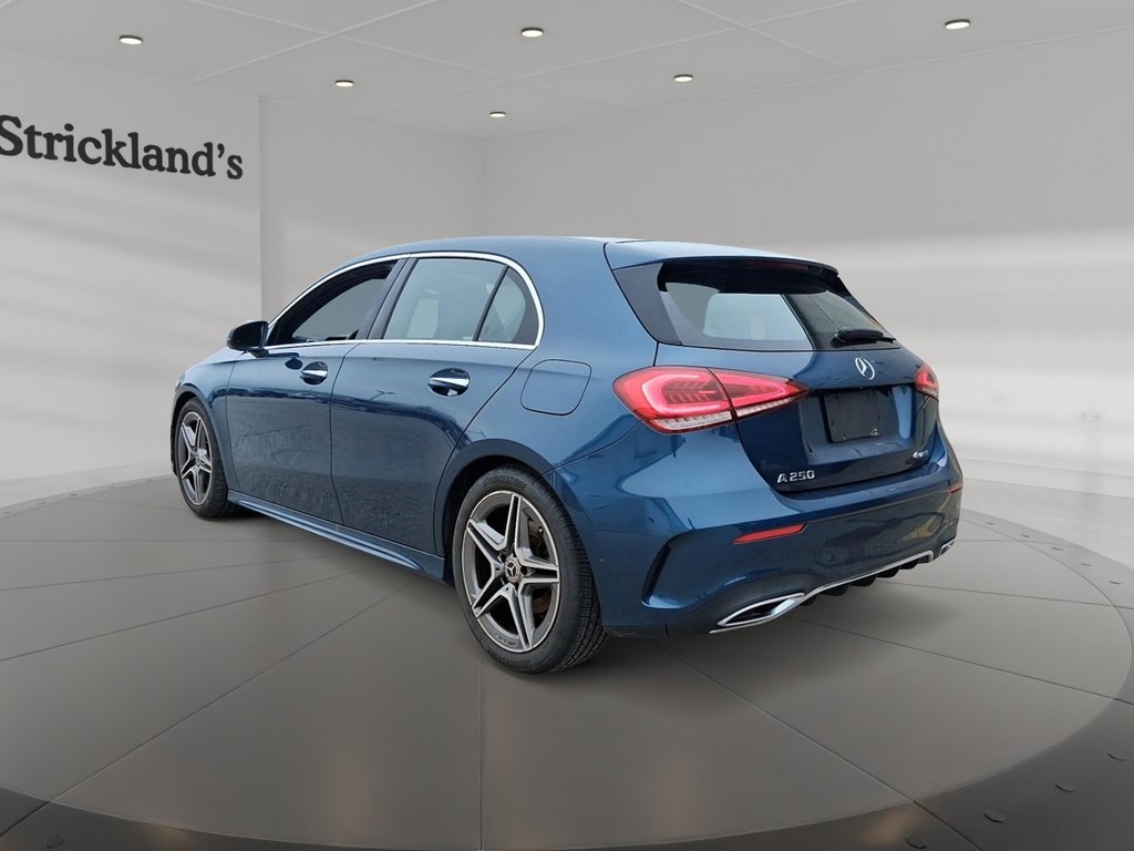 2021 Mercedes-Benz A250 4MATIC Hatch in Stratford, Ontario - 4 - w1024h768px
