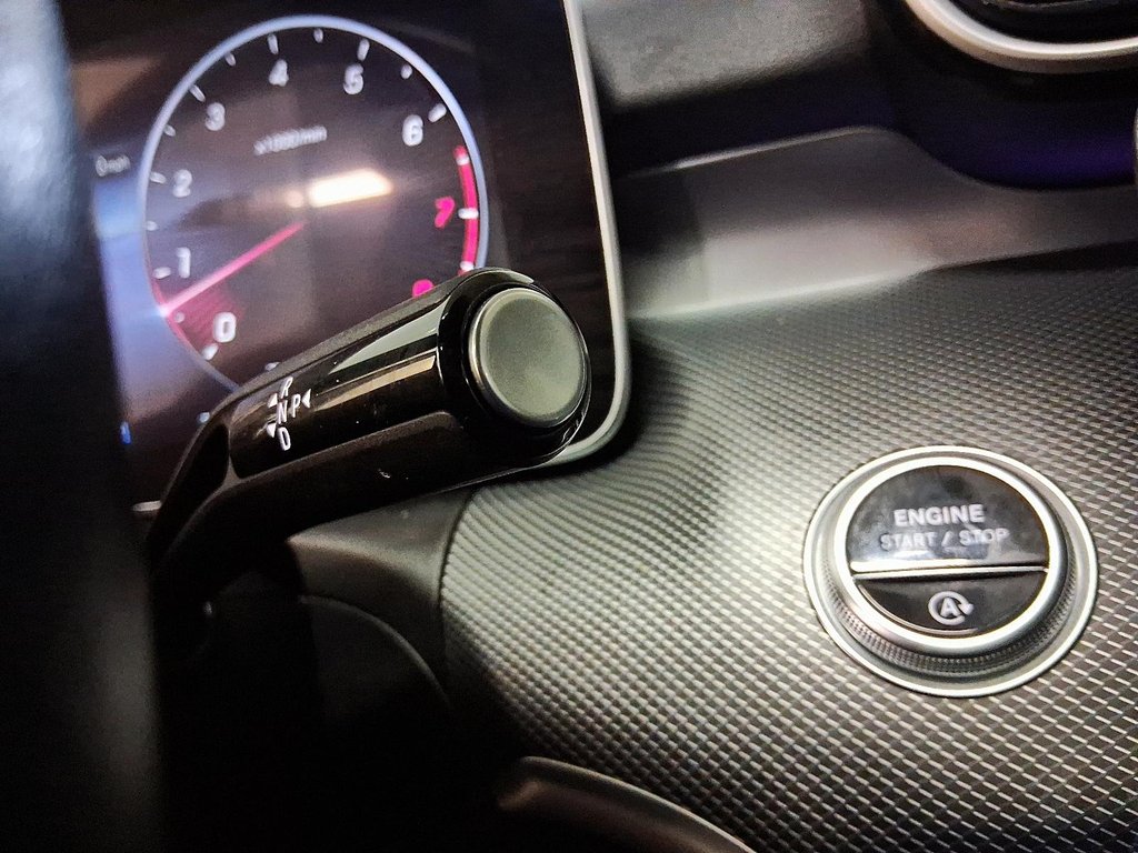 2024 Mercedes-Benz C300 4MATIC Sedan in Stratford, Ontario - 17 - w1024h768px