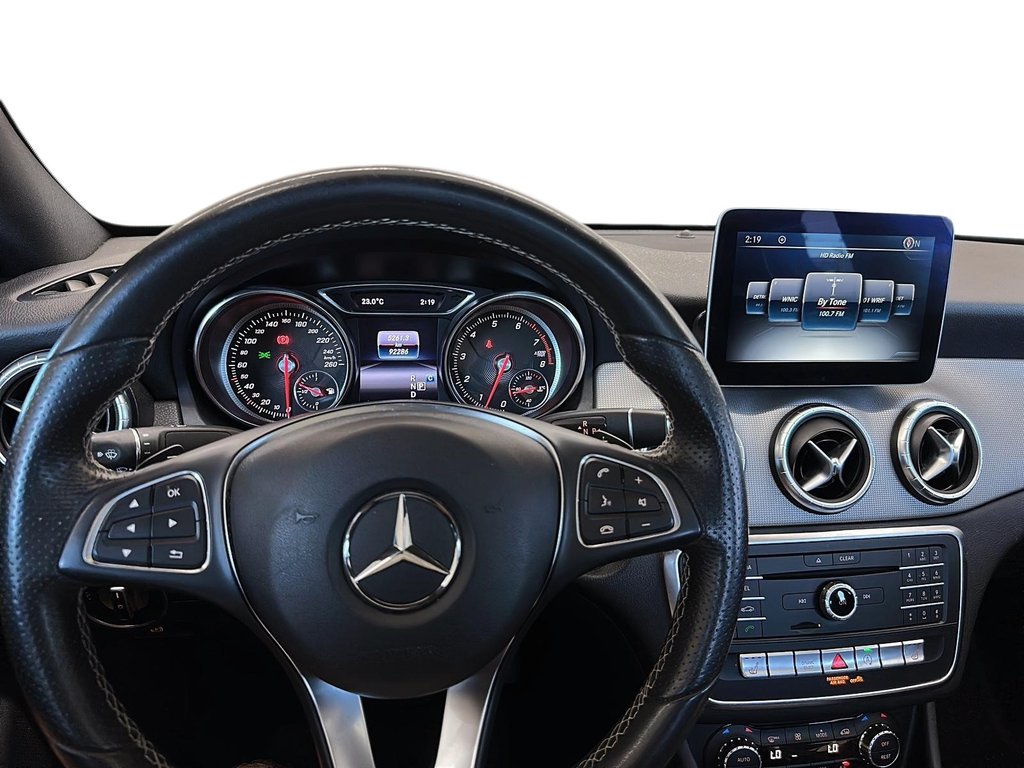 2018 Mercedes-Benz CLA250 4MATIC in Stratford, Ontario - 13 - w1024h768px
