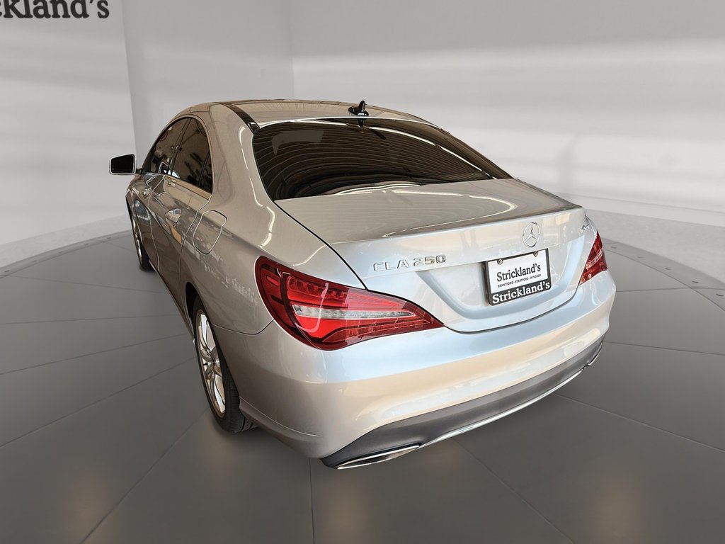 2018 Mercedes-Benz CLA250 4MATIC in Stratford, Ontario - 4 - w1024h768px