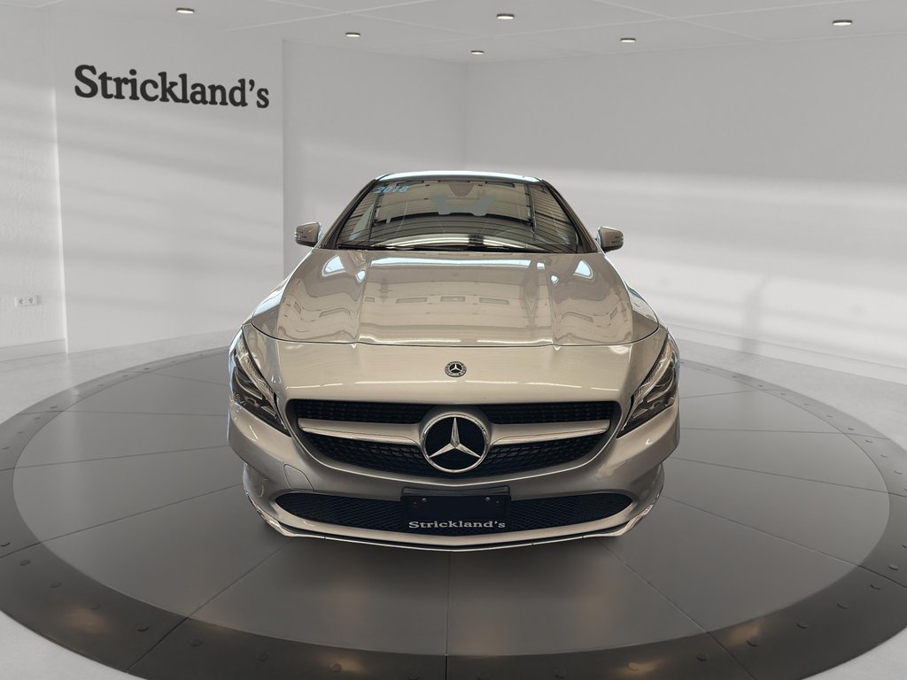 2018 Mercedes-Benz CLA250 4MATIC in Stratford, Ontario - 2 - w1024h768px