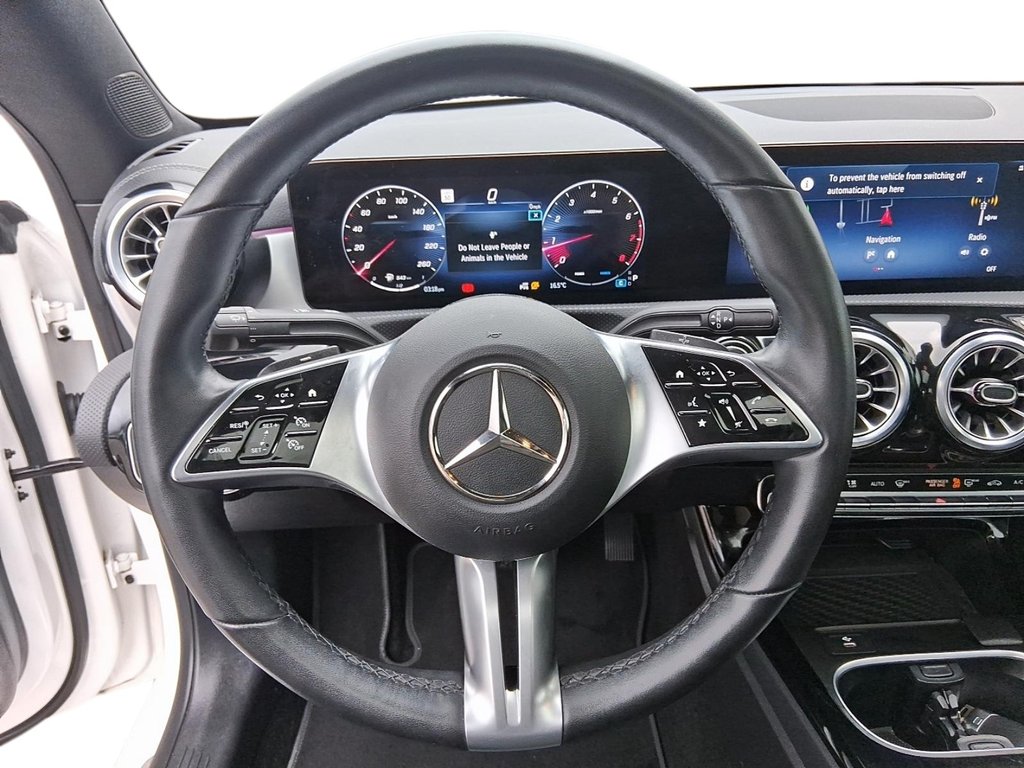2025 Mercedes-Benz CLA250 4MATIC Coupe in Stratford, Ontario - 15 - w1024h768px