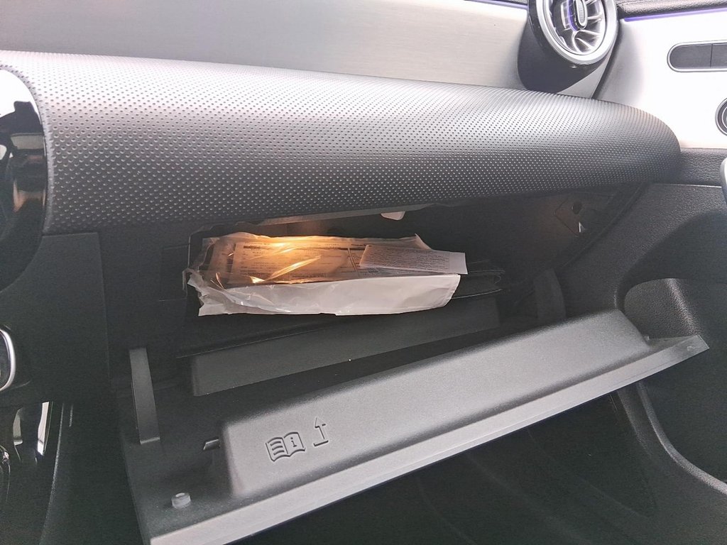 2025 Mercedes-Benz CLA250 4MATIC Coupe in Stratford, Ontario - 19 - w1024h768px