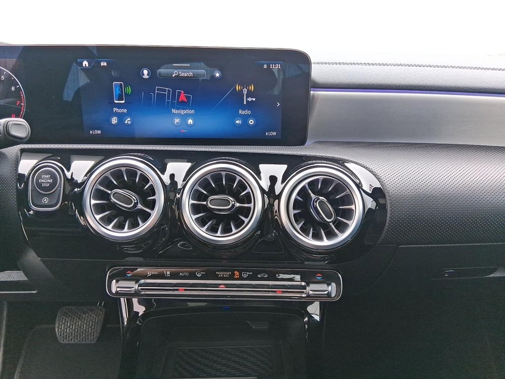 2025 Mercedes-Benz CLA250 4MATIC Coupe in Stratford, Ontario - 18 - w1024h768px