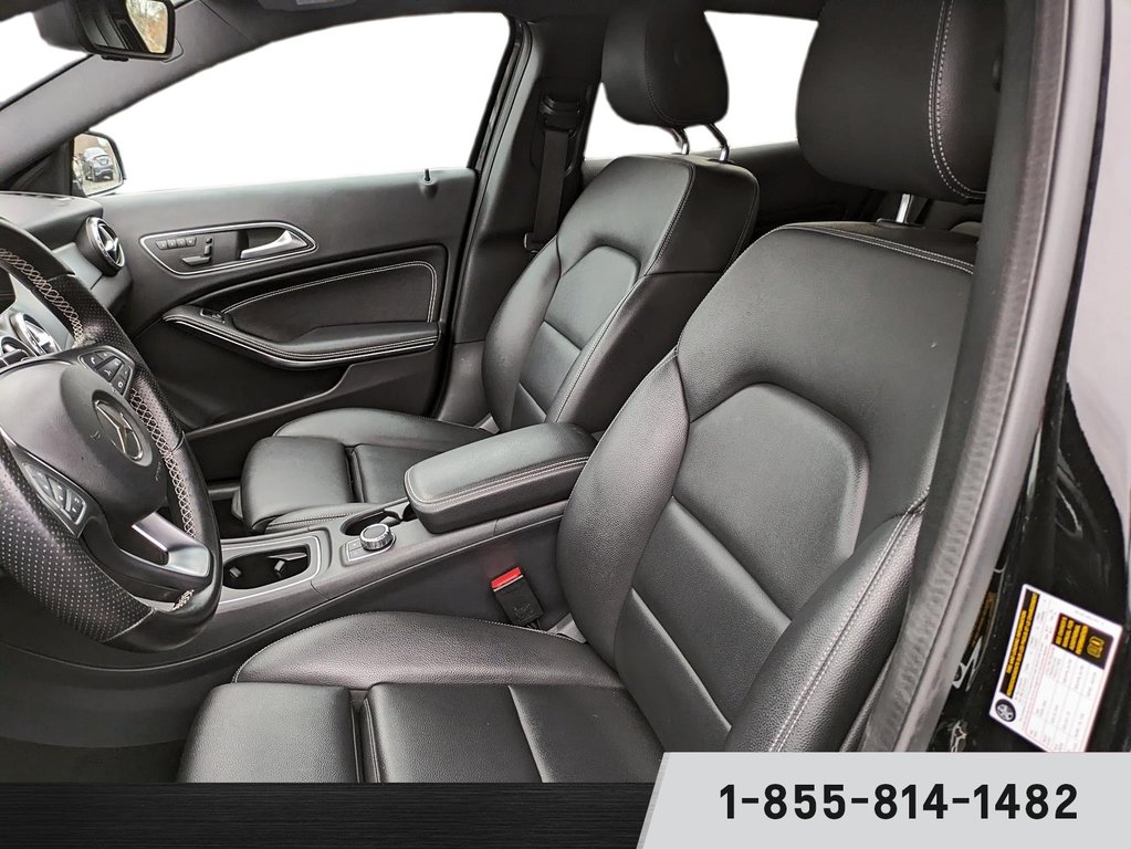 2016  GLA250 4MATIC SUV in Stratford, Ontario - 9 - w1024h768px