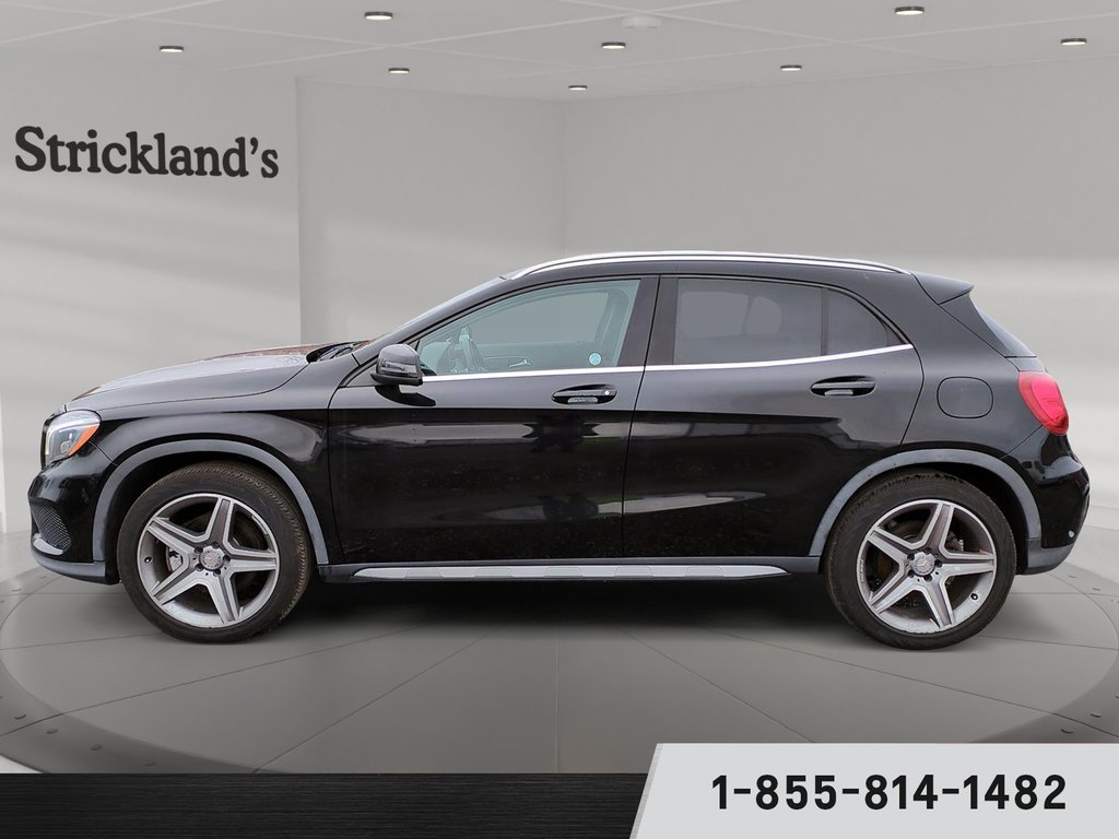 2016  GLA250 4MATIC SUV in Stratford, Ontario - 5 - w1024h768px