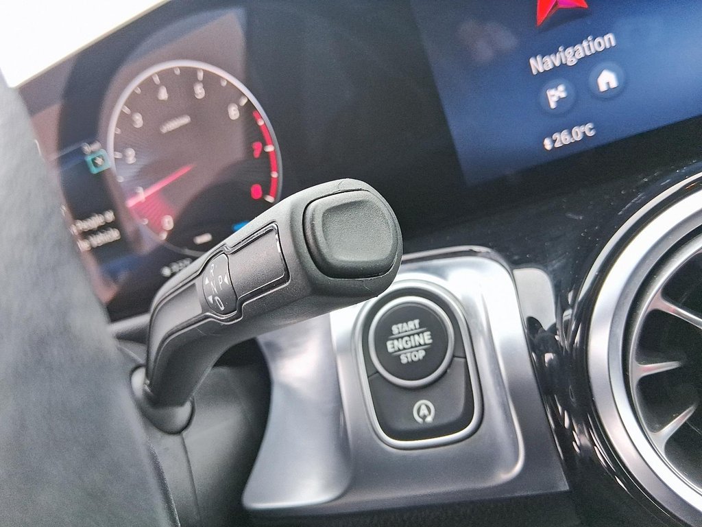 2024 Mercedes-Benz GLB250 4MATIC SUV in Stratford, Ontario - 17 - w1024h768px