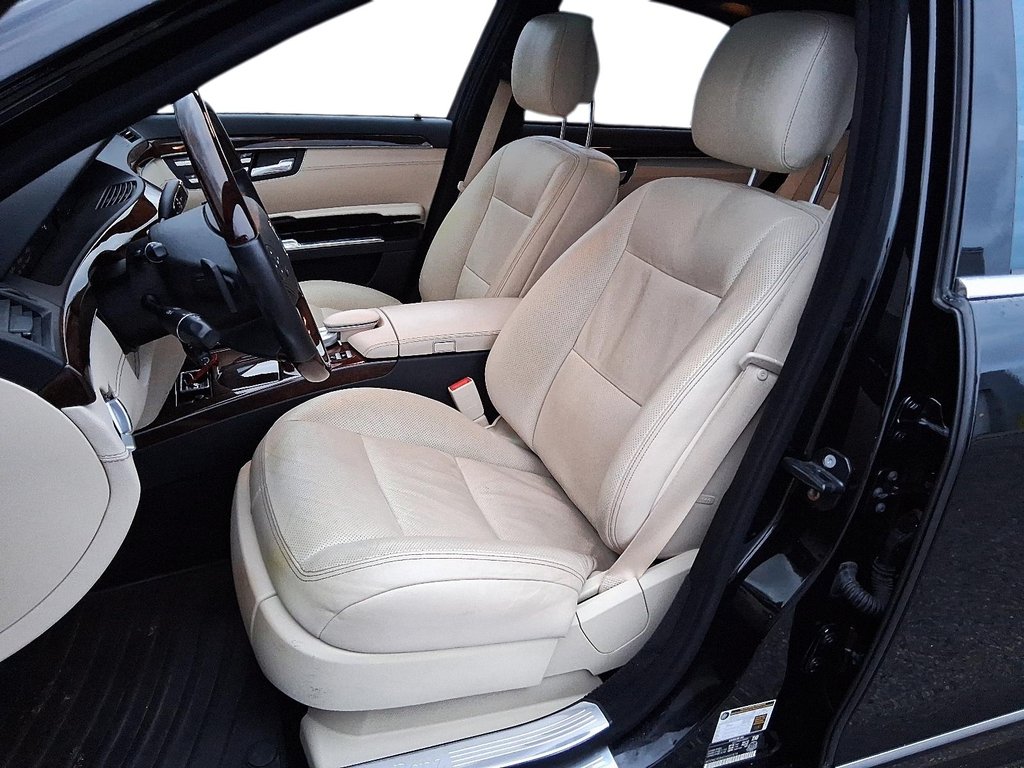 2013 Mercedes-Benz S550V4M 4MATIC Sedan in Stratford, Ontario - 10 - w1024h768px