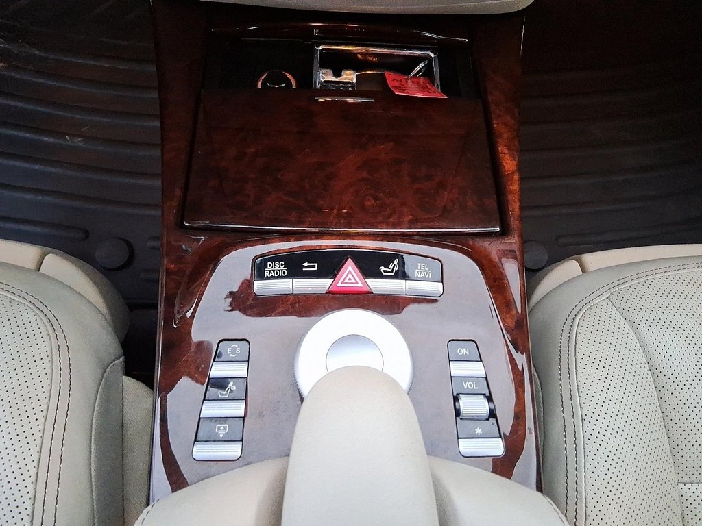 2013 Mercedes-Benz S550V4M 4MATIC Sedan in Stratford, Ontario - 19 - w1024h768px