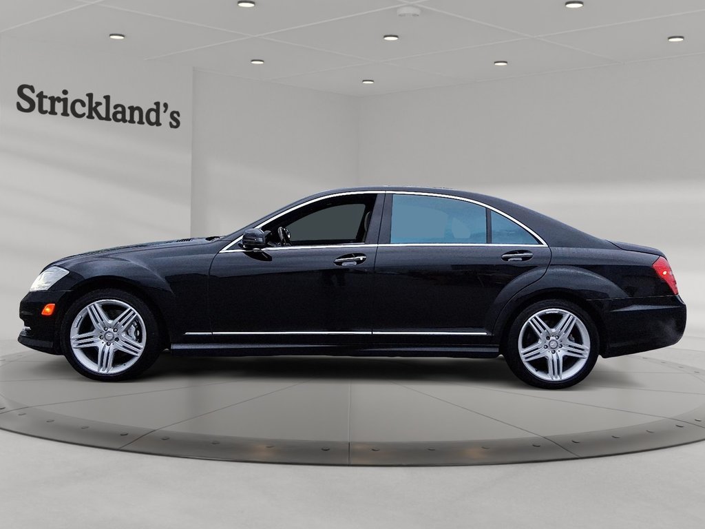 2013 Mercedes-Benz S550V4M 4MATIC Sedan in Stratford, Ontario - 5 - w1024h768px