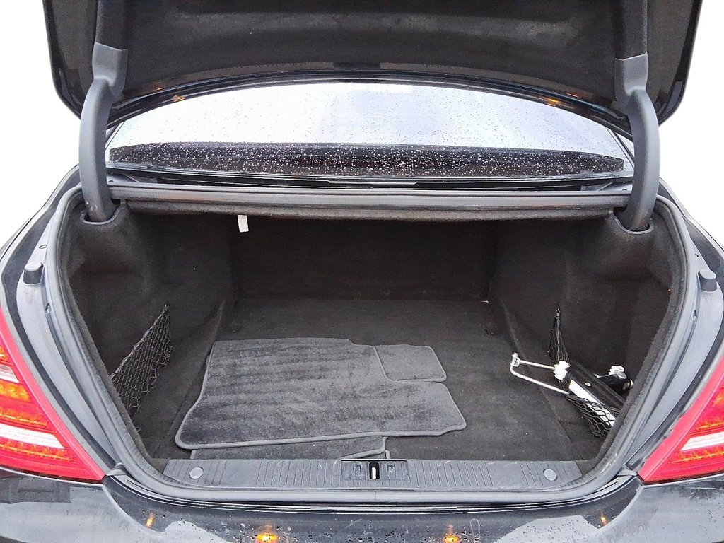 2013 Mercedes-Benz S550V4M 4MATIC Sedan in Stratford, Ontario - 6 - w1024h768px