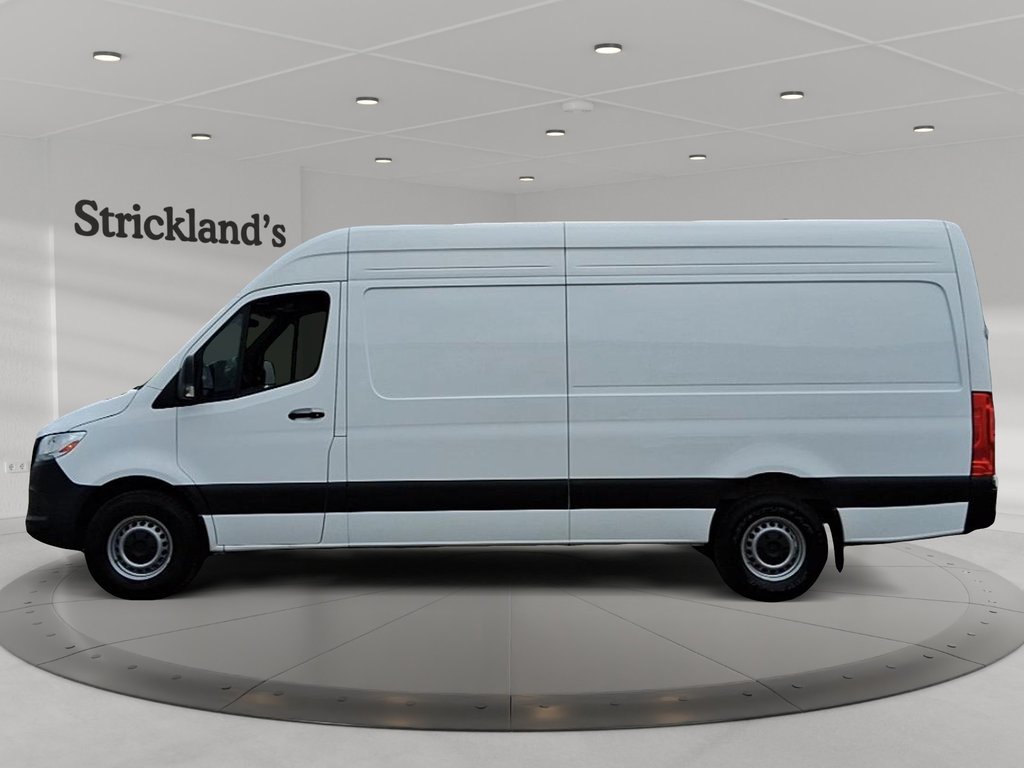 2025 Mercedes-Benz Sprinter Cargo Van 2500 High Roof I4 Diesel 170 in Stratford, Ontario - 5 - w1024h768px