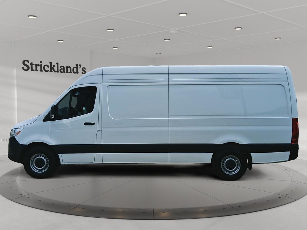 2025 Mercedes-Benz Sprinter Cargo Van 2500 High Roof I4 Diesel 170 in Stratford, Ontario - 5 - w1024h768px