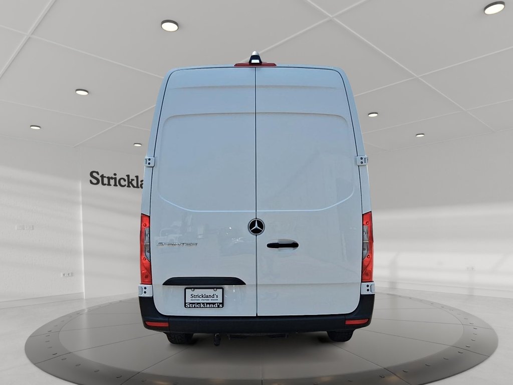 2025 Mercedes-Benz Sprinter Cargo Van 2500 High Roof I4 Diesel 170 in Stratford, Ontario - 3 - w1024h768px
