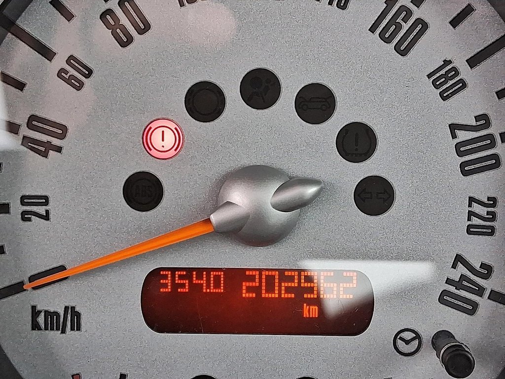 2005 MINI COOPER Classic in Stratford, Ontario - 13 - w1024h768px