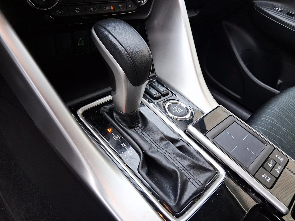 2019 Mitsubishi Eclipse Cross ES S-AWC in Stratford, Ontario - 17 - w1024h768px