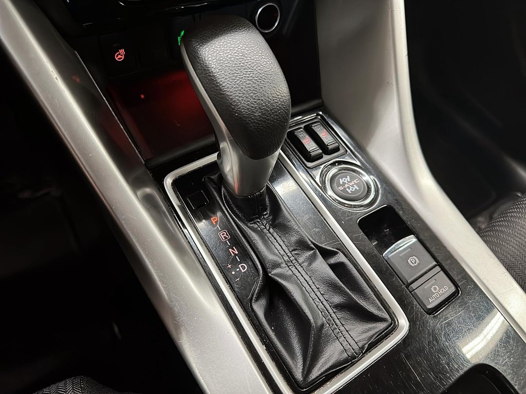2022 Mitsubishi ECLIPSE CROSS ES S-AWC in Stratford, Ontario - 14 - w1024h768px