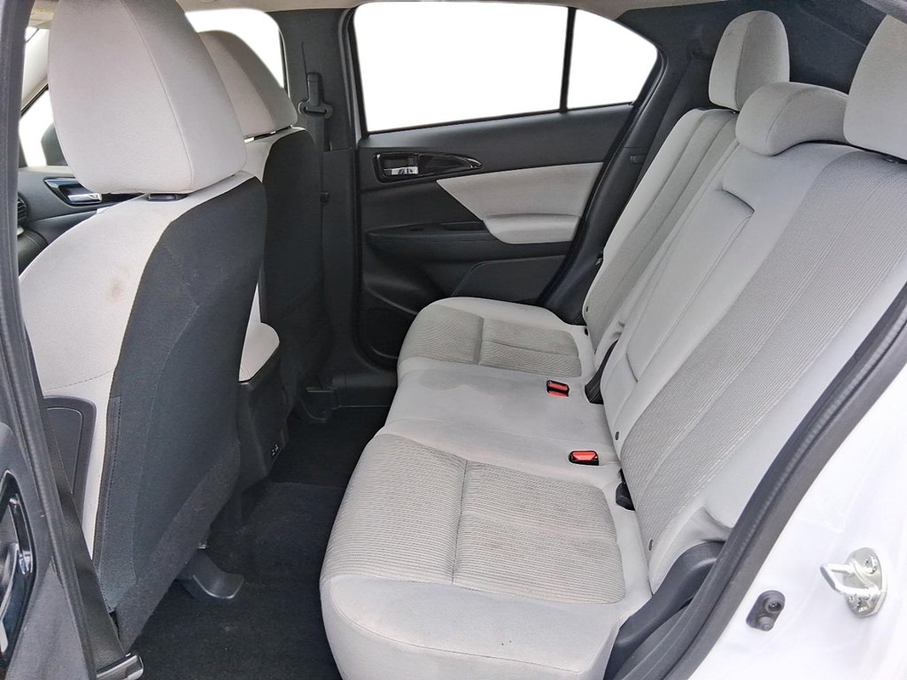 2024 Mitsubishi Eclipse Cross ES S-AWC in Stratford, Ontario - 10 - w1024h768px