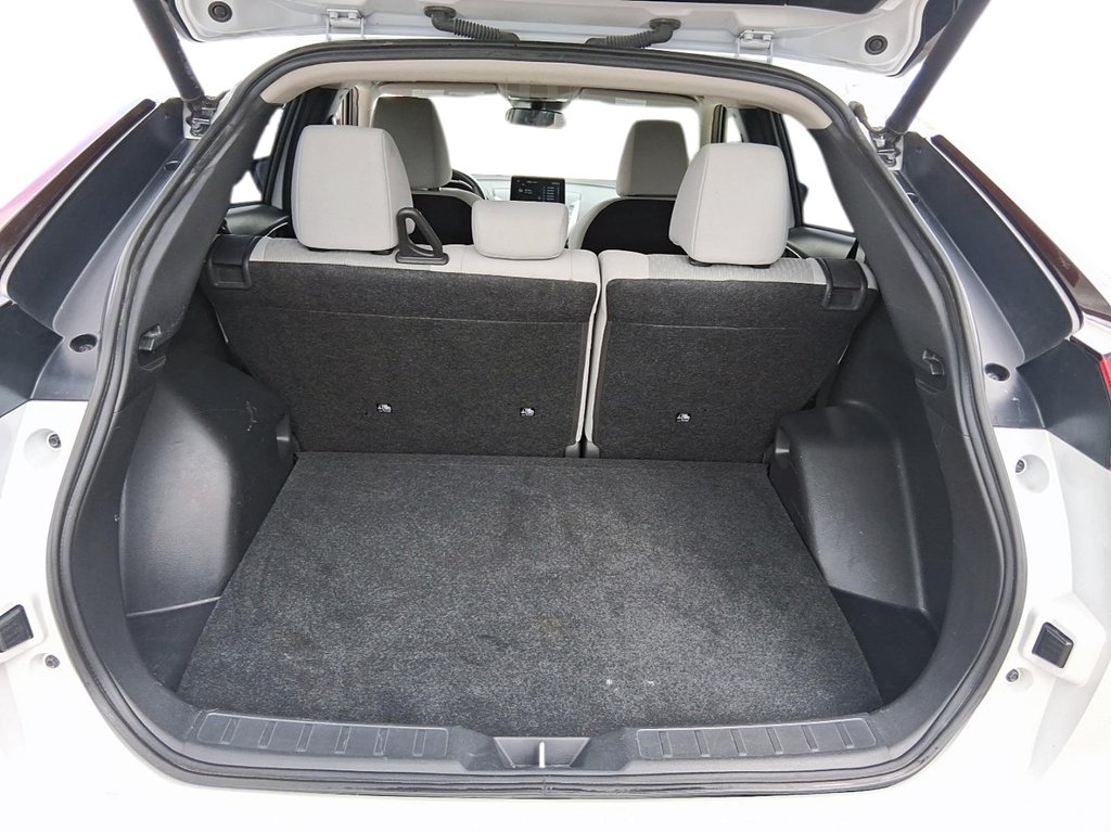 2024 Mitsubishi Eclipse Cross ES S-AWC in Stratford, Ontario - 6 - w1024h768px