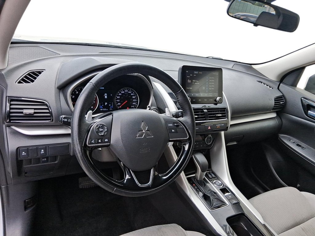 2024 Mitsubishi Eclipse Cross ES S-AWC in Stratford, Ontario - 9 - w1024h768px