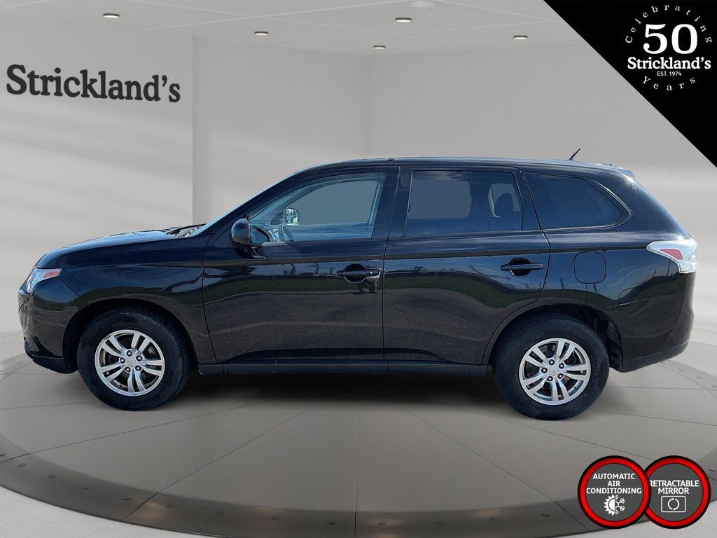 2014  Outlander 4WD ES in Stratford, Ontario - 5 - w1024h768px