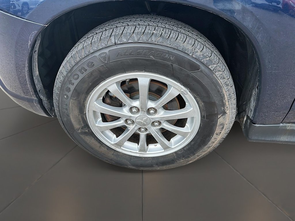 2011 Mitsubishi RVR SE 2WD 5sp in Stratford, Ontario - 6 - w1024h768px