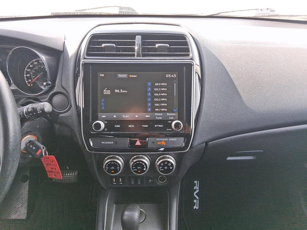 2020 Mitsubishi RVR ES FWD - CVT in Stratford, Ontario - 15 - w1024h768px