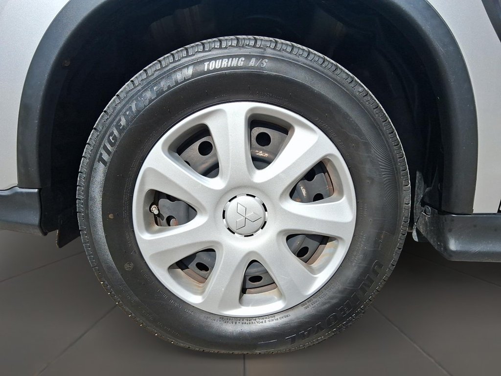 2020 Mitsubishi RVR ES FWD - CVT in Stratford, Ontario - 7 - w1024h768px