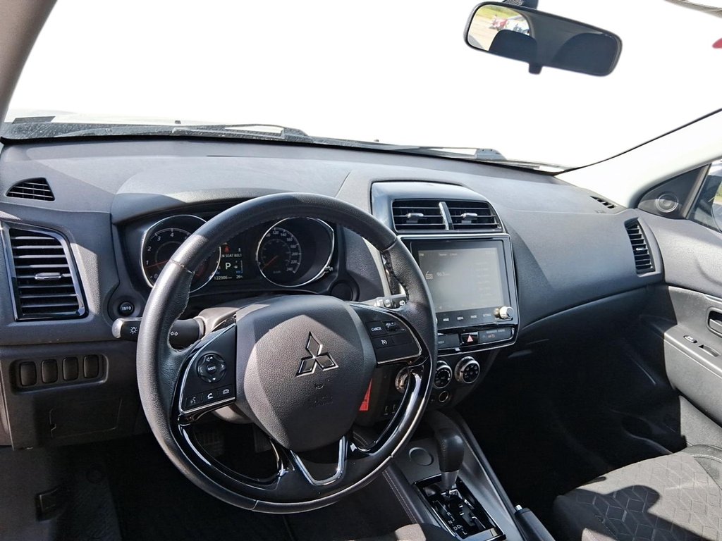 2020 Mitsubishi RVR ES FWD - CVT in Stratford, Ontario - 10 - w1024h768px