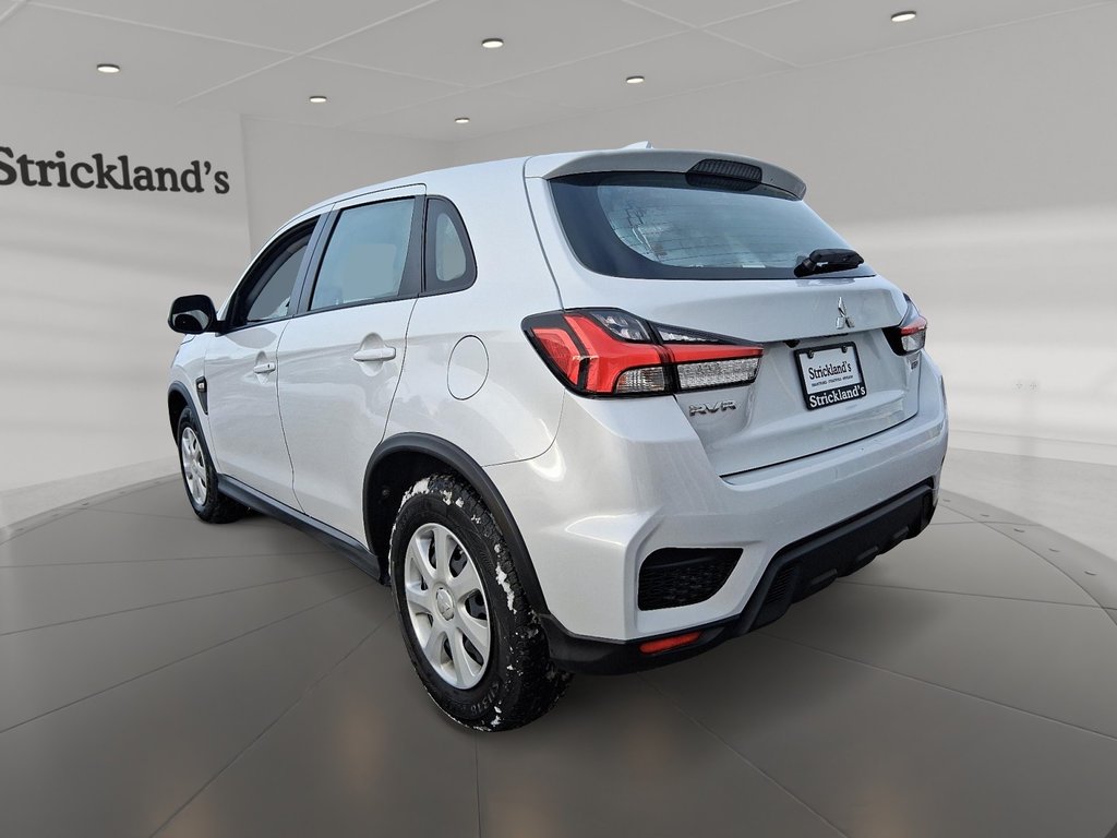 2023 Mitsubishi RVR ES AWC - CVT in Stratford, Ontario - 4 - w1024h768px