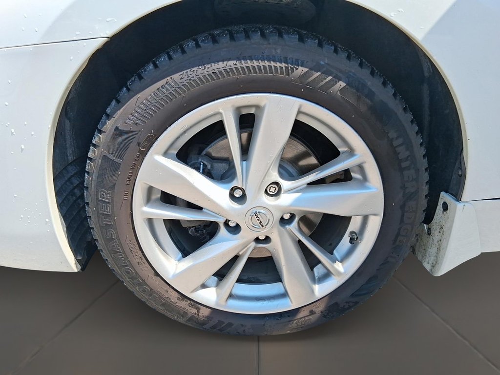 2014 Nissan Altima Sedan 2.5 CVT in Stratford, Ontario - 7 - w1024h768px