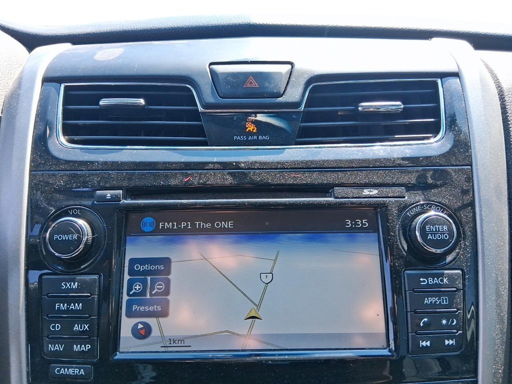 2015 Nissan Altima Sedan 2.5 CVT in Stratford, Ontario - 19 - w1024h768px