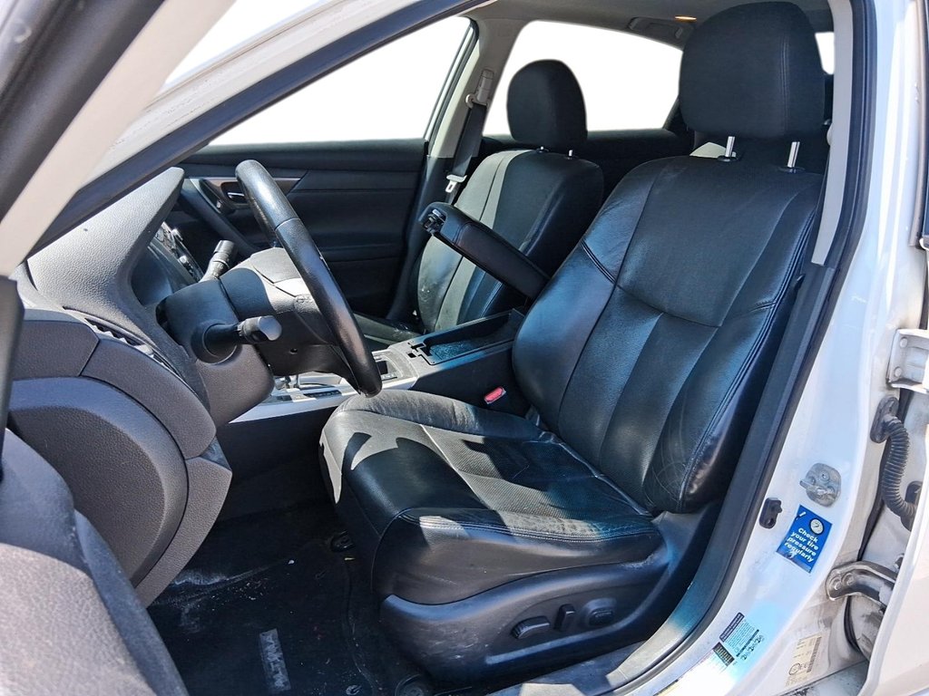 2015 Nissan Altima Sedan 2.5 CVT in Stratford, Ontario - 8 - w1024h768px
